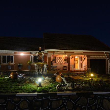 Lake Victoria Country Home Entebbe Exterior foto