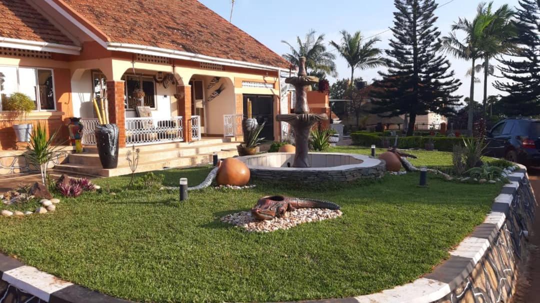 Lake Victoria Country Home Entebbe Exterior foto